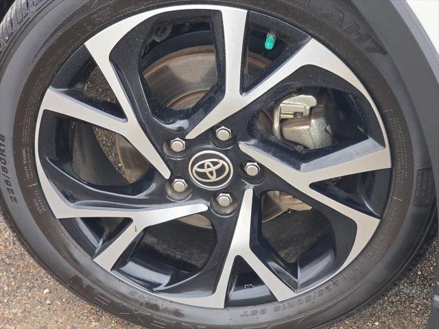 Certified Used 2021 BLIZZARD PEARL Toyota  image 16