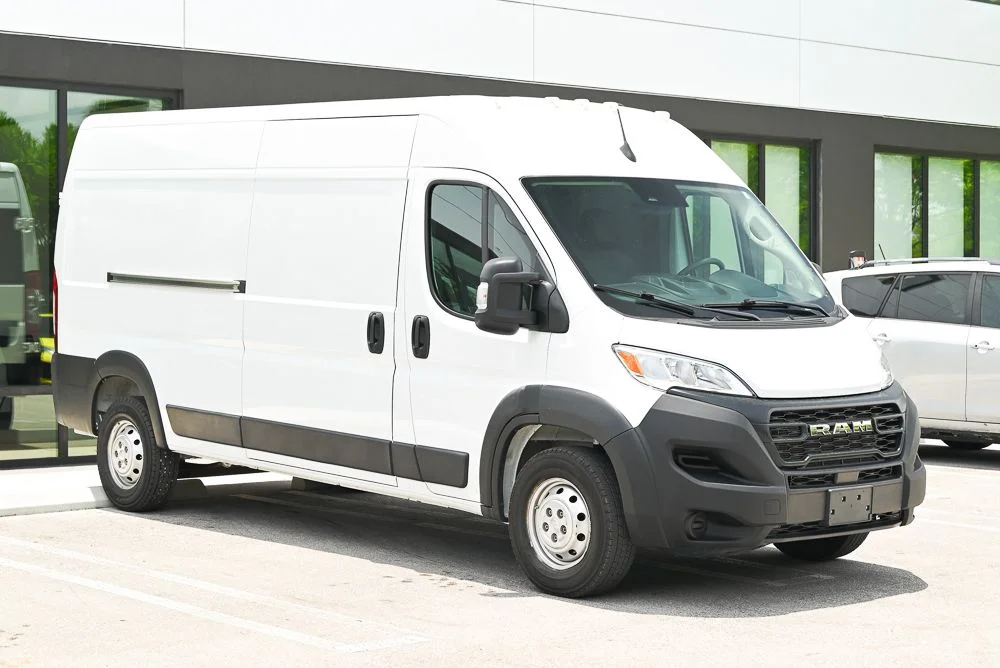 Used 2023 White Ram High Roof image 4
