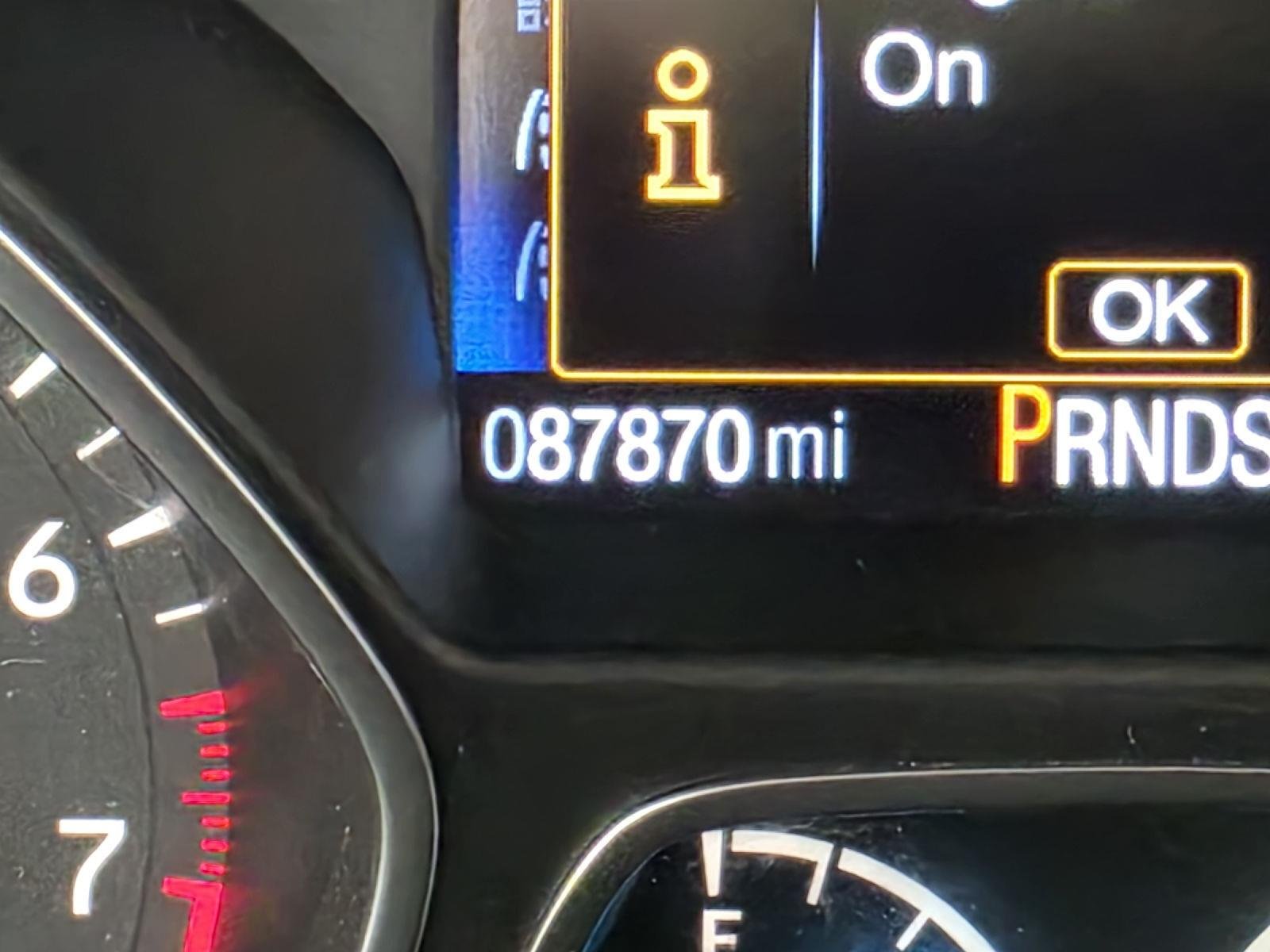 Used 2017 White Platinum Metallic Tri-Coat Ford Titanium image 18
