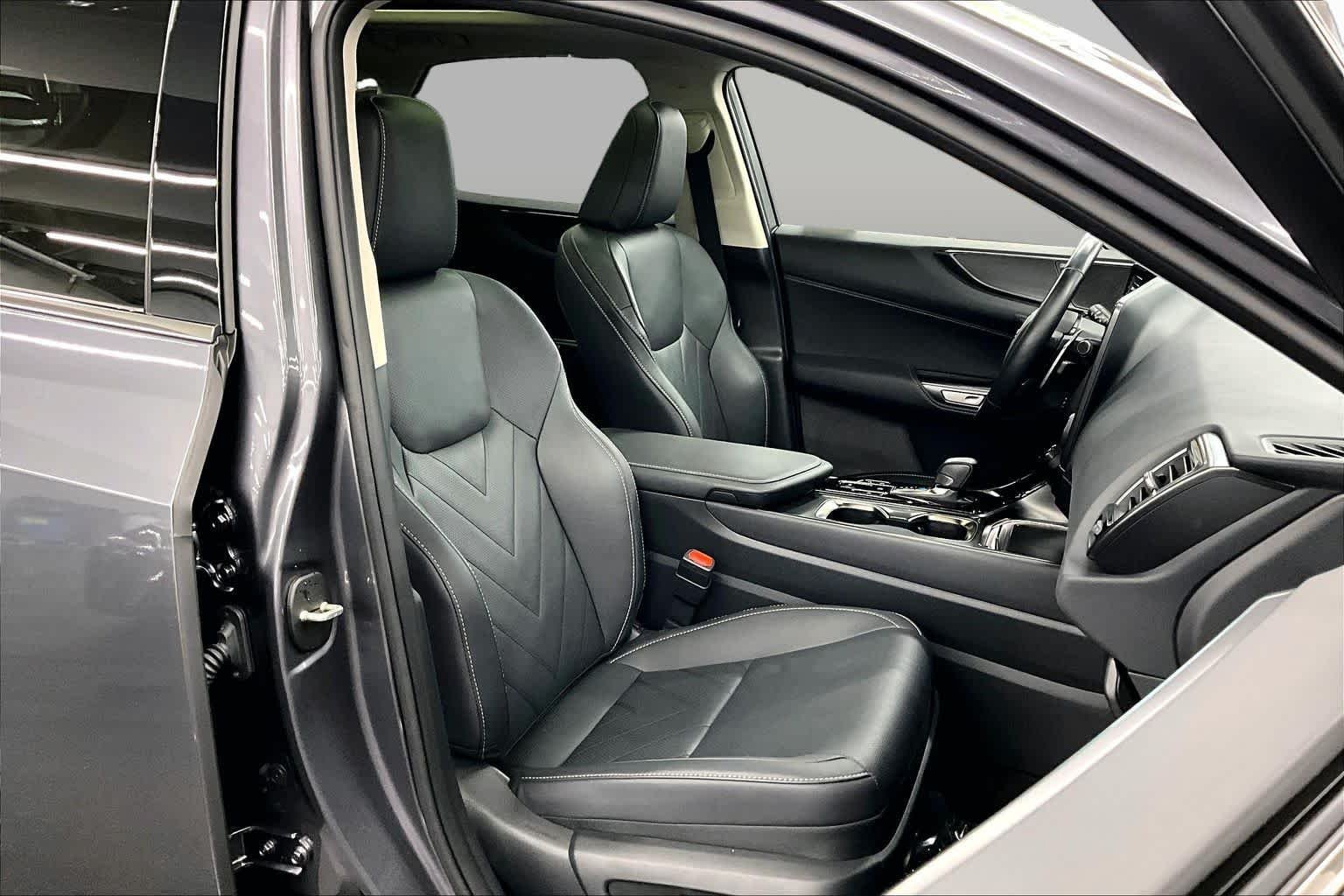 2026 Lexus NX Hybrid 350h - Photo 8