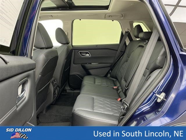 Used 2026 Deep Ocean Blue Pearl Nissan Platinum image 20