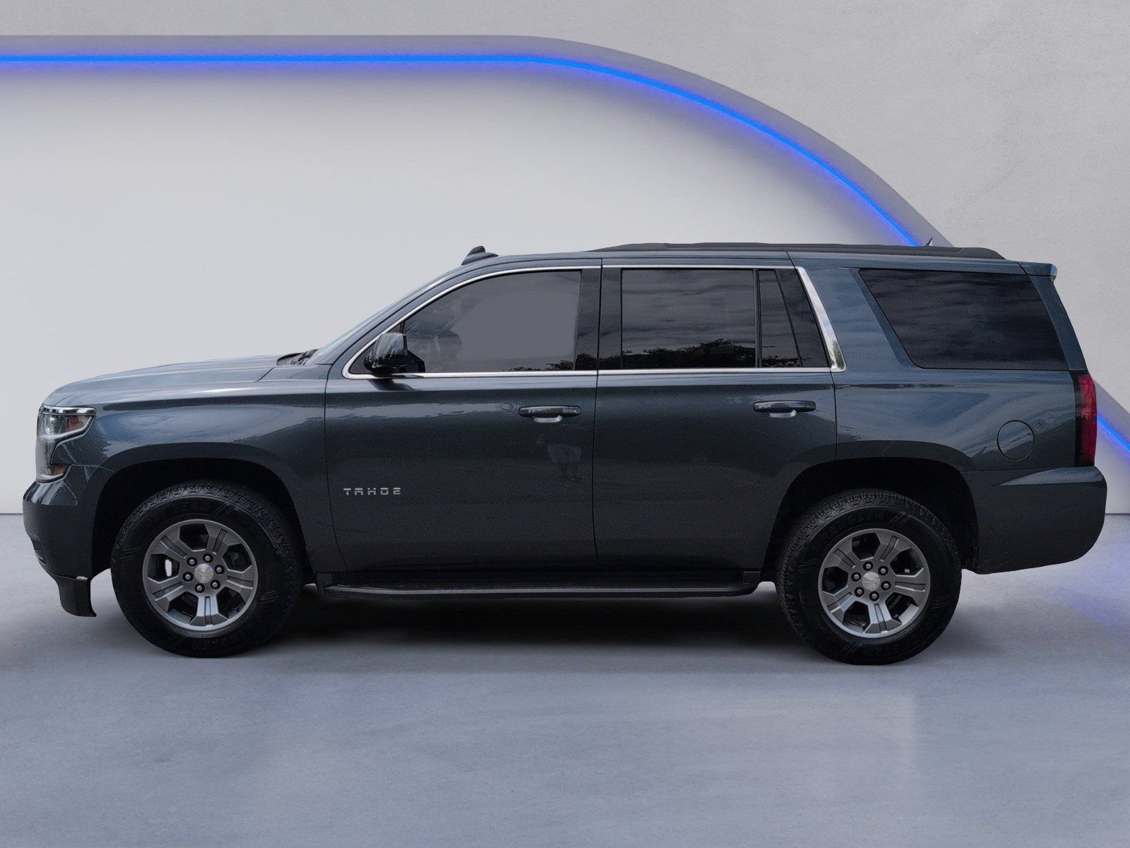 Used 2020 SHADOW GRAY METALLIC Chevrolet LS image 12