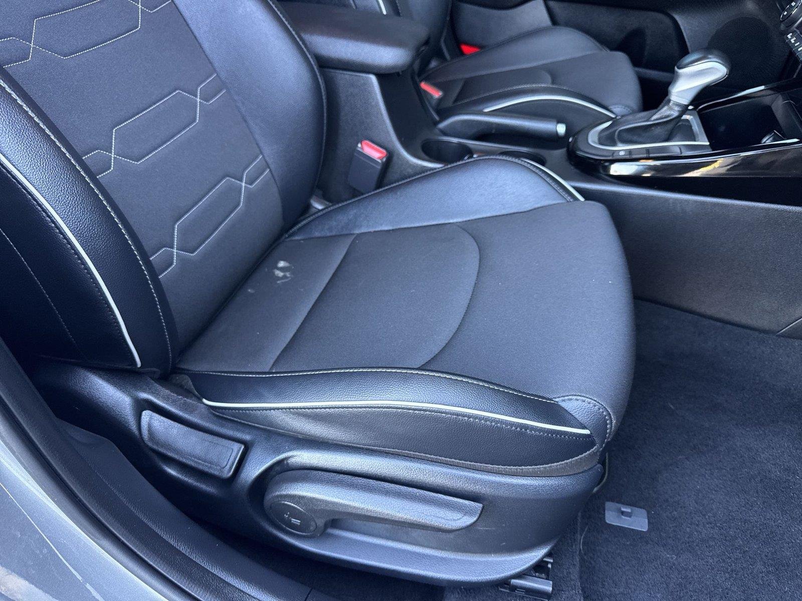 2023 Kia Forte GT-Line - Photo 34