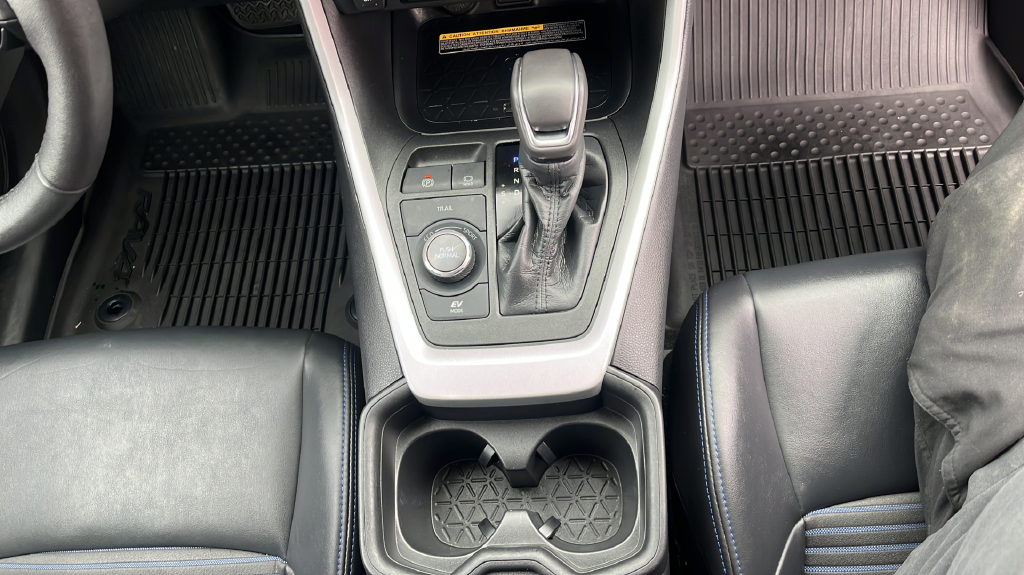 Used 2021 Silver Sky Metallic Toyota XSE image 23