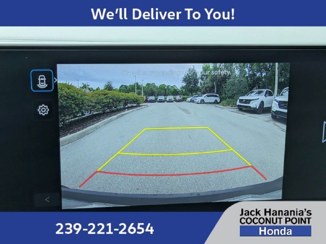 Used 2024 Green Hyundai SEL image 23