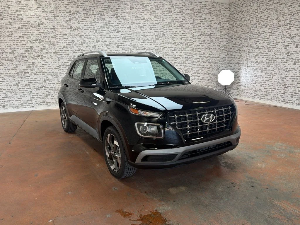 New 2026 Onyx Black Hyundai SEL image 1