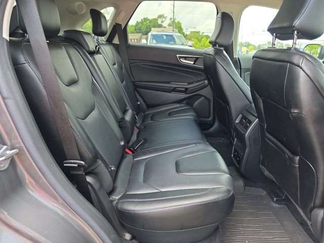 Used 2022 Gray Metallic Ford Titanium image 14
