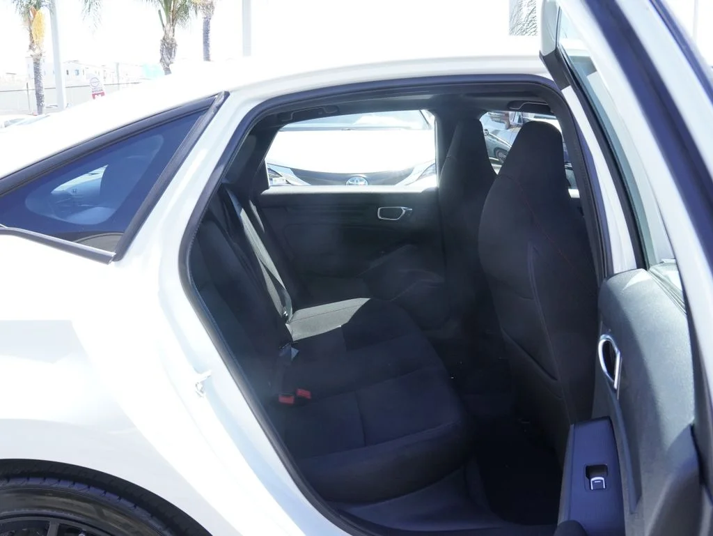 Used 2022 White Honda Si image 26