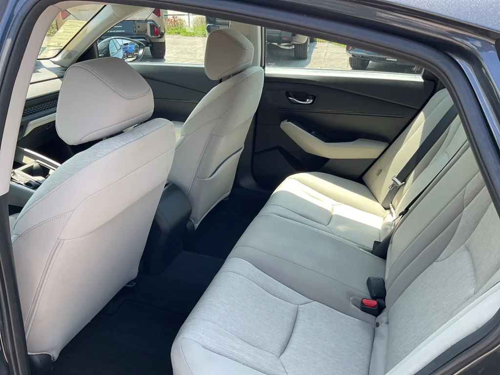 Used 2023 Meteorite Gray Metallic Honda EX image 18