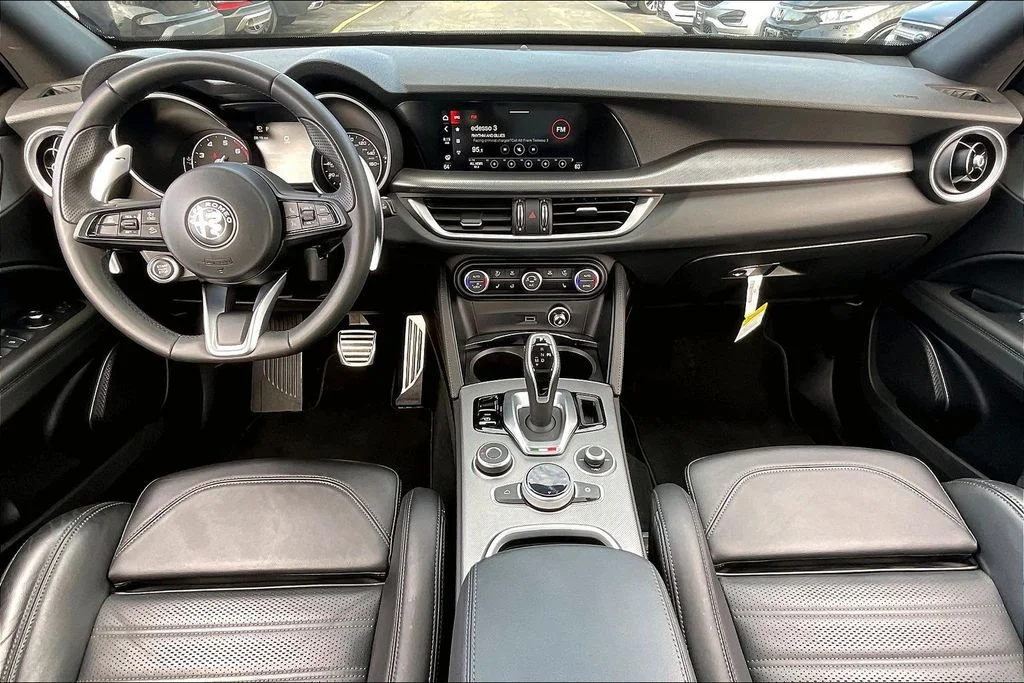 Used 2023 Black Alfa Romeo Veloce image 14