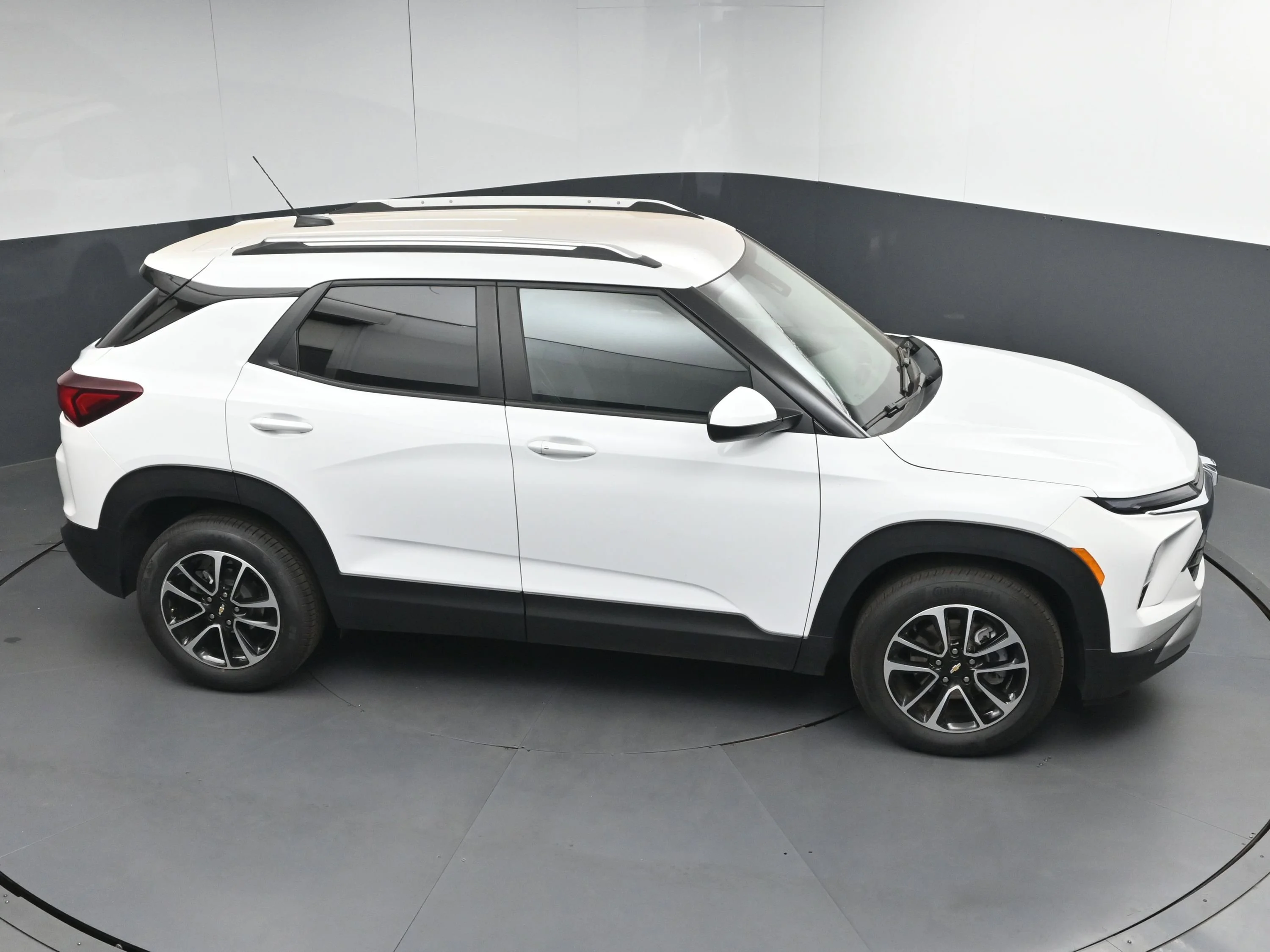 2025 Chevrolet Trailblazer LT - Photo 30