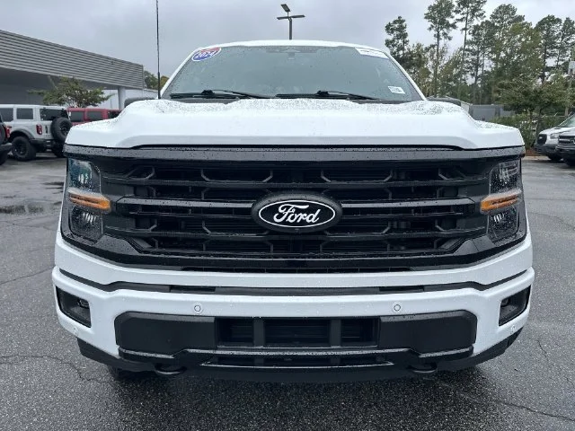 Used 2024 White Ford XLT image 9