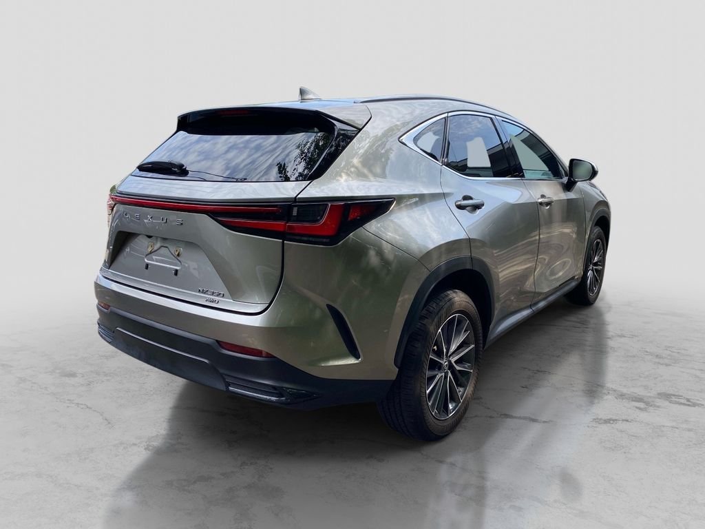 Used 2022 Silver Lexus 350 Base image 9
