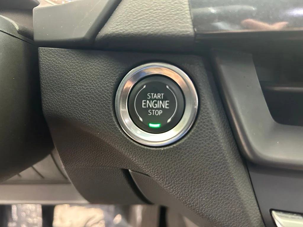 Used 2026 Silver Cadillac Premium Luxury image 47
