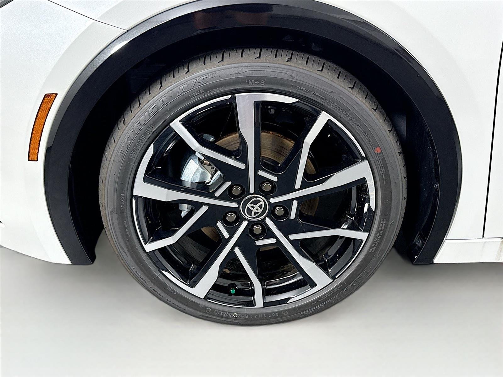 New 2026 Wind Chill Pearl Toyota XSE image 12
