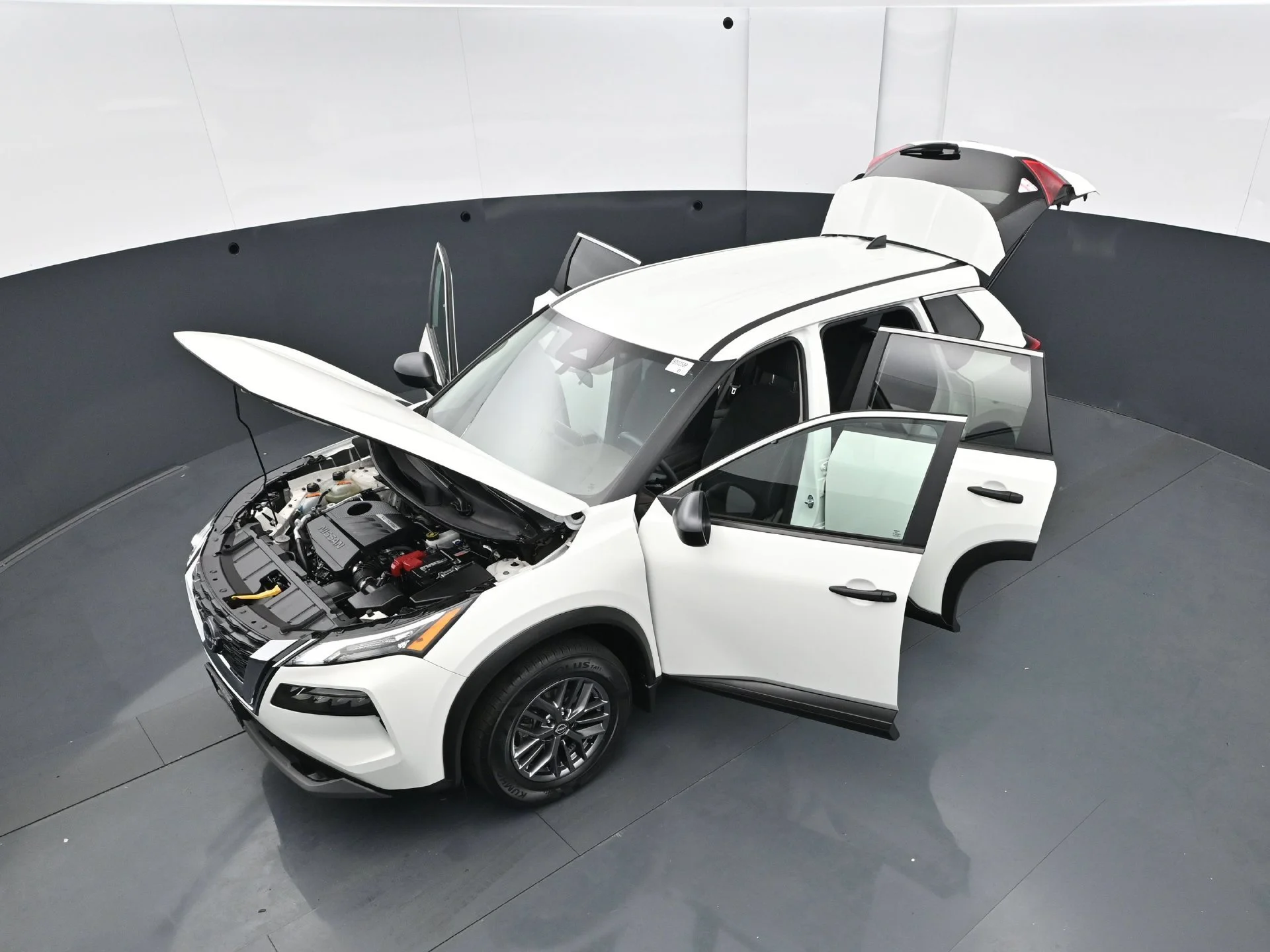 Used 2023 Glacier White Nissan S image 40