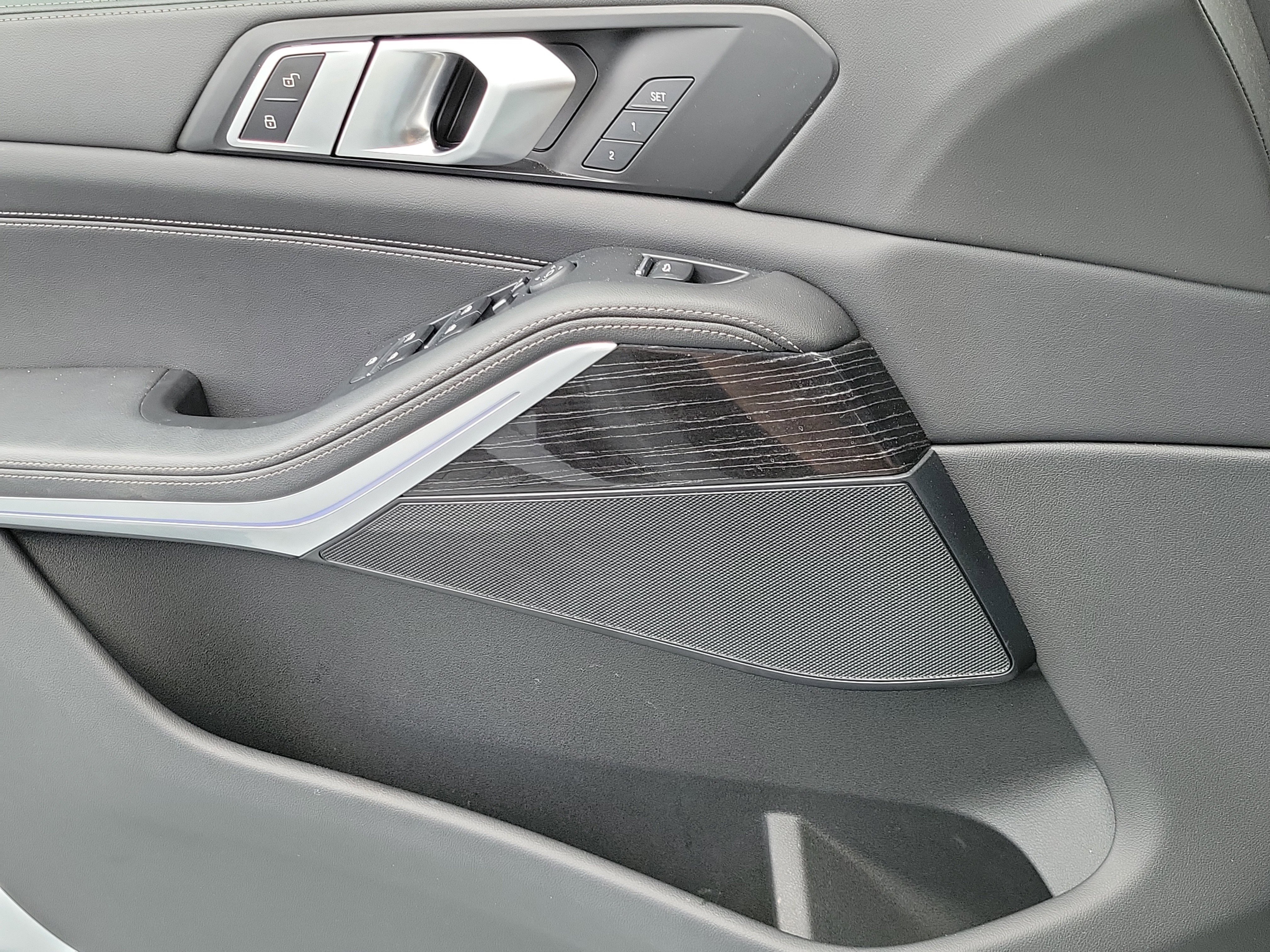 Certified Used 2024 Brooklyn Grey Metallic BMW xDrive40i image 19