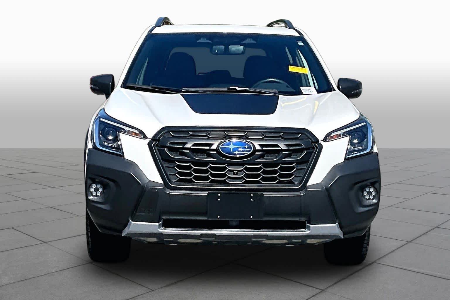 Used 2024 Crystal White Pearl Subaru Wilderness image 4