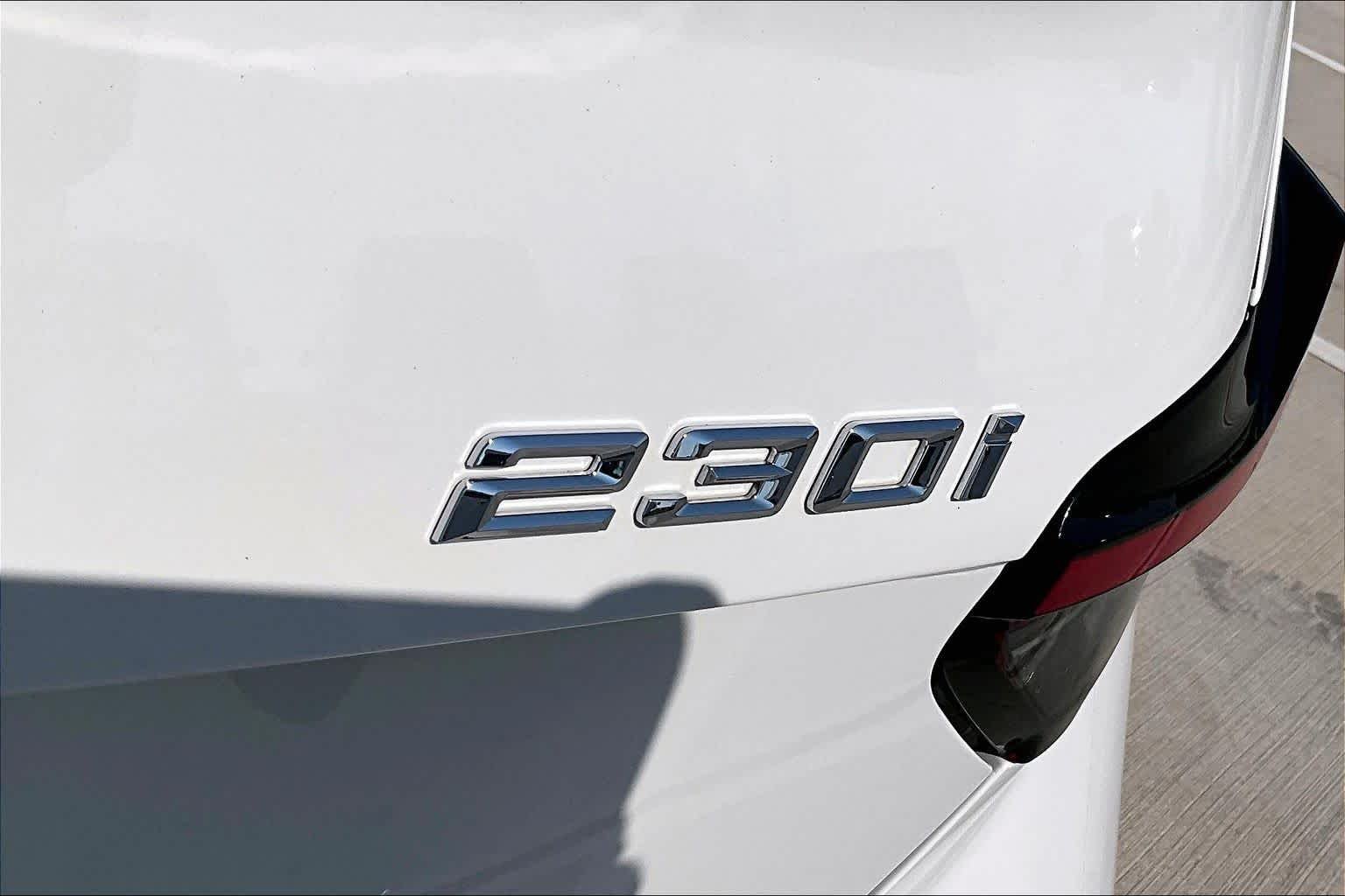 Used 2024 Alpine White BMW 230i image 8