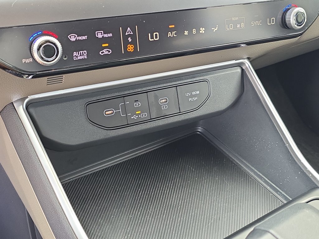 Certified Used 2026  Kia LX image 26