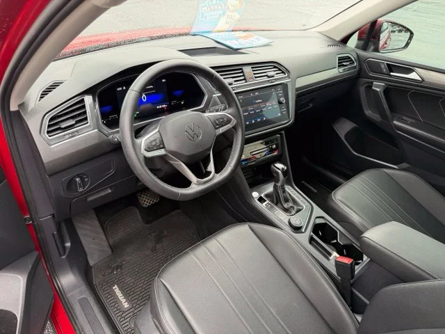 2023 Volkswagen Tiguan SE - Photo 13