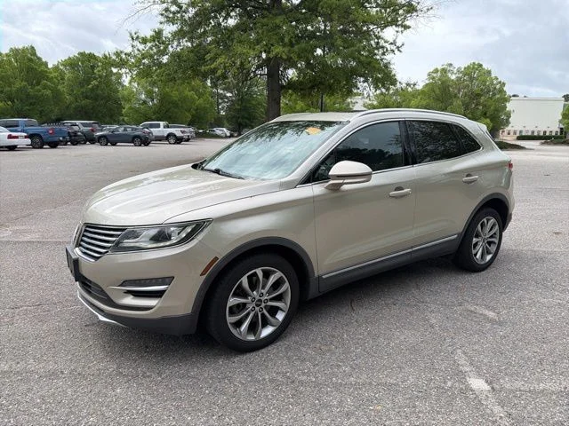 2017 Lincoln MKC Select FWD's photo