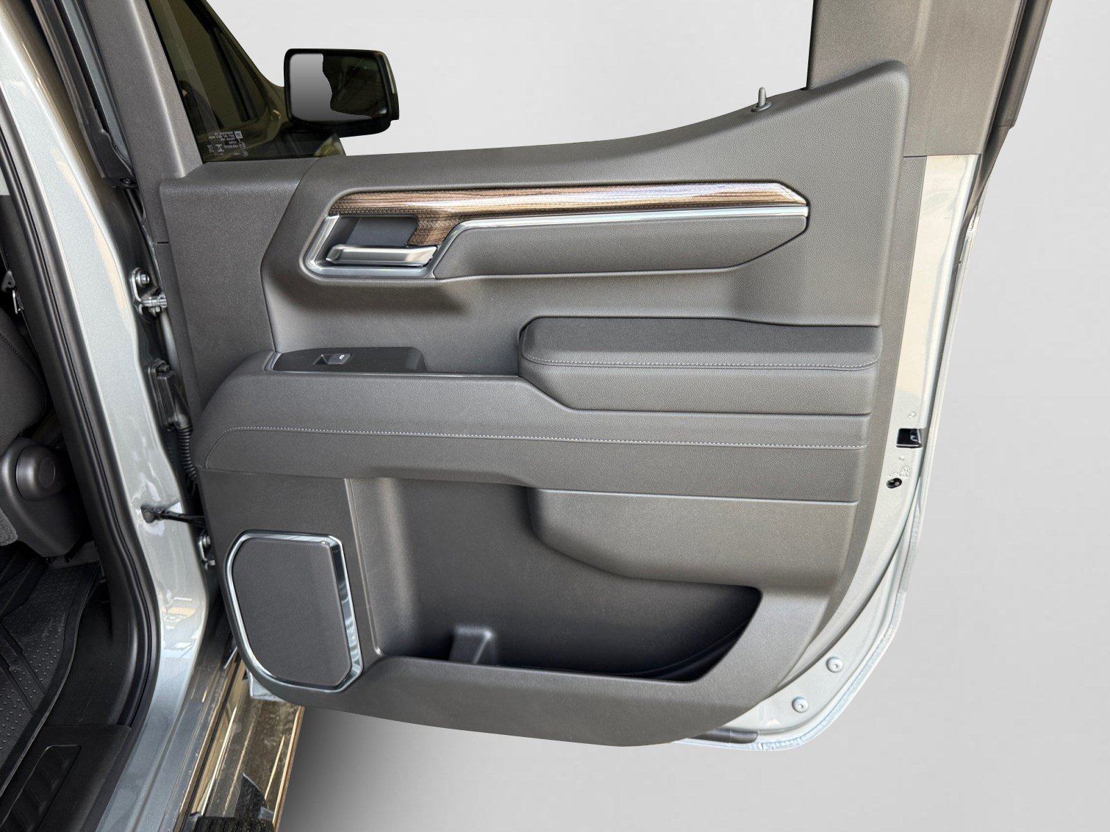 2026 Chevrolet Silverado 1500 LT - Photo 16