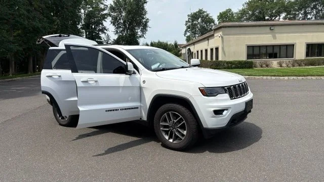 Used 2020 Bright White Clearcoat Jeep Laredo image 28