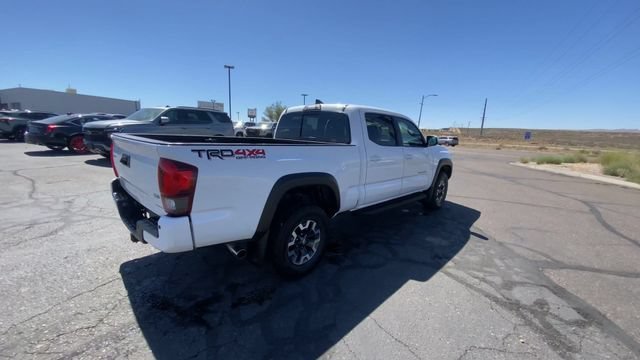 Used 2019 Super White Toyota SR5 image 8