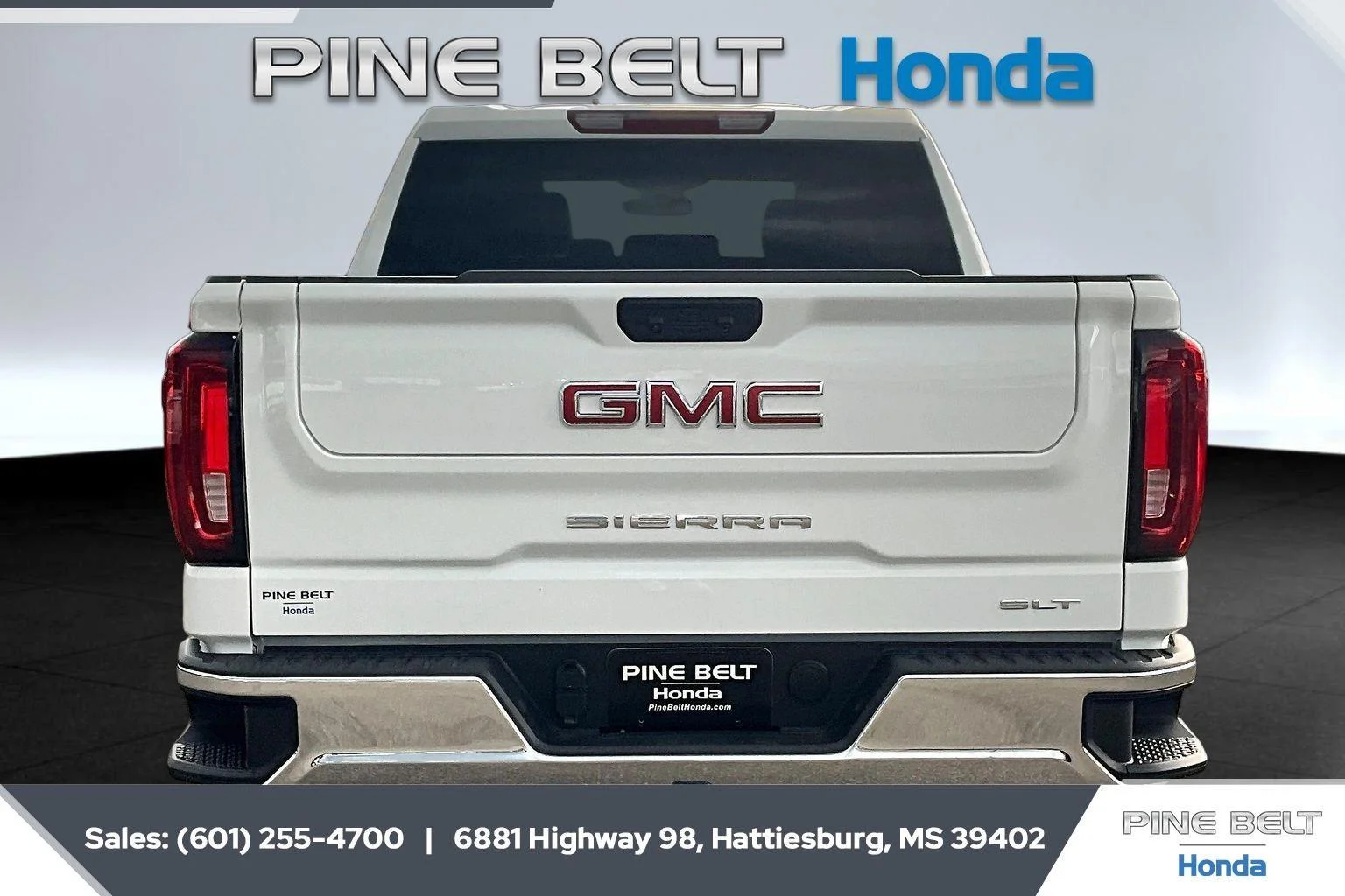 Used 2026 Summit White GMC SLT image 4