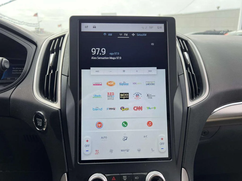 2022 Ford Edge SEL - Photo 24