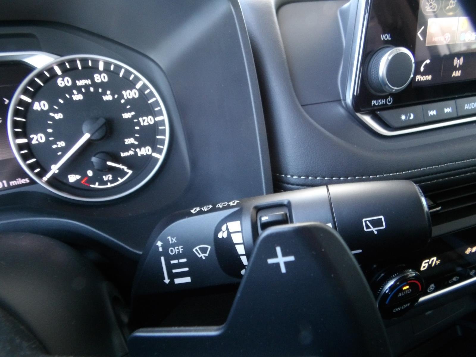 New 2026 Everest White Pearl TriCoat Nissan Dark Armor™ image 35