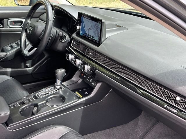 Used 2024 Silver Honda Touring image 27