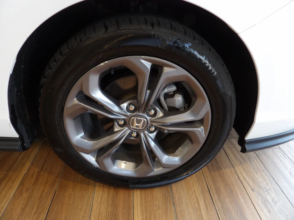 Used 2024 WHITE Honda EX image 4