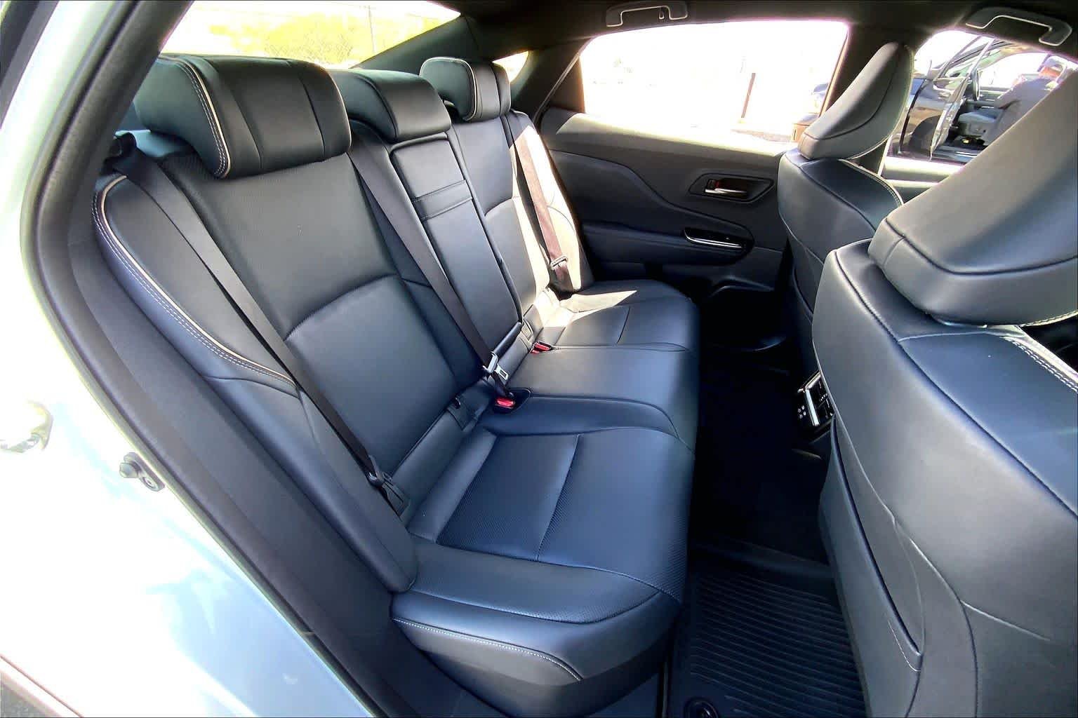 2026 Toyota Crown XLE - Photo 19