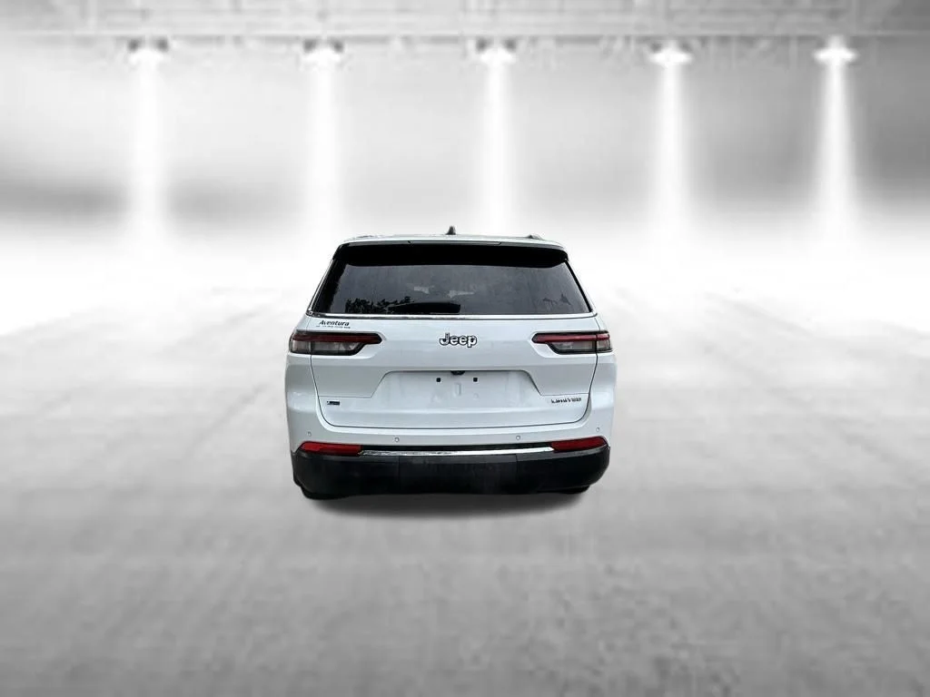 Certified Used 2022 White Jeep Limited image 6