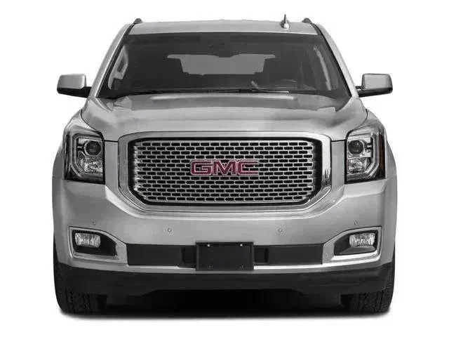 Used 2017 White GMC Denali image 4
