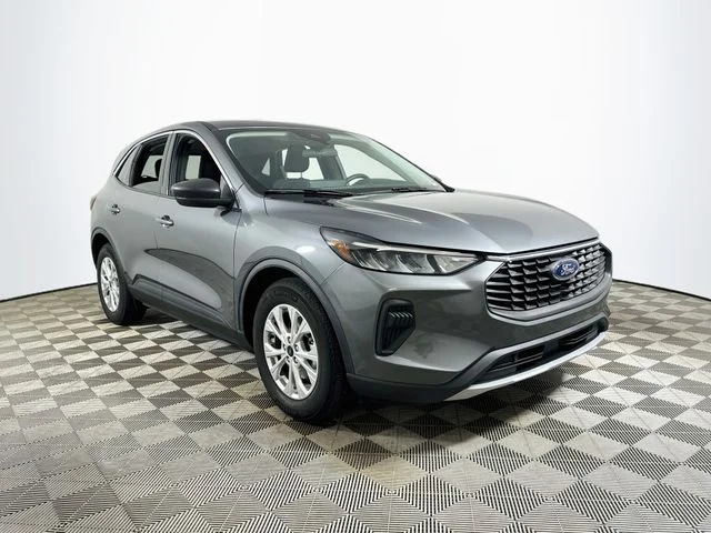 Pre-Owned 2023 Ford Escape Active