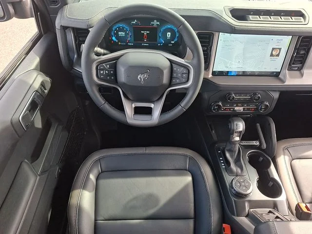 New 2026 Shadow Black Ford Outer Banks® image 7
