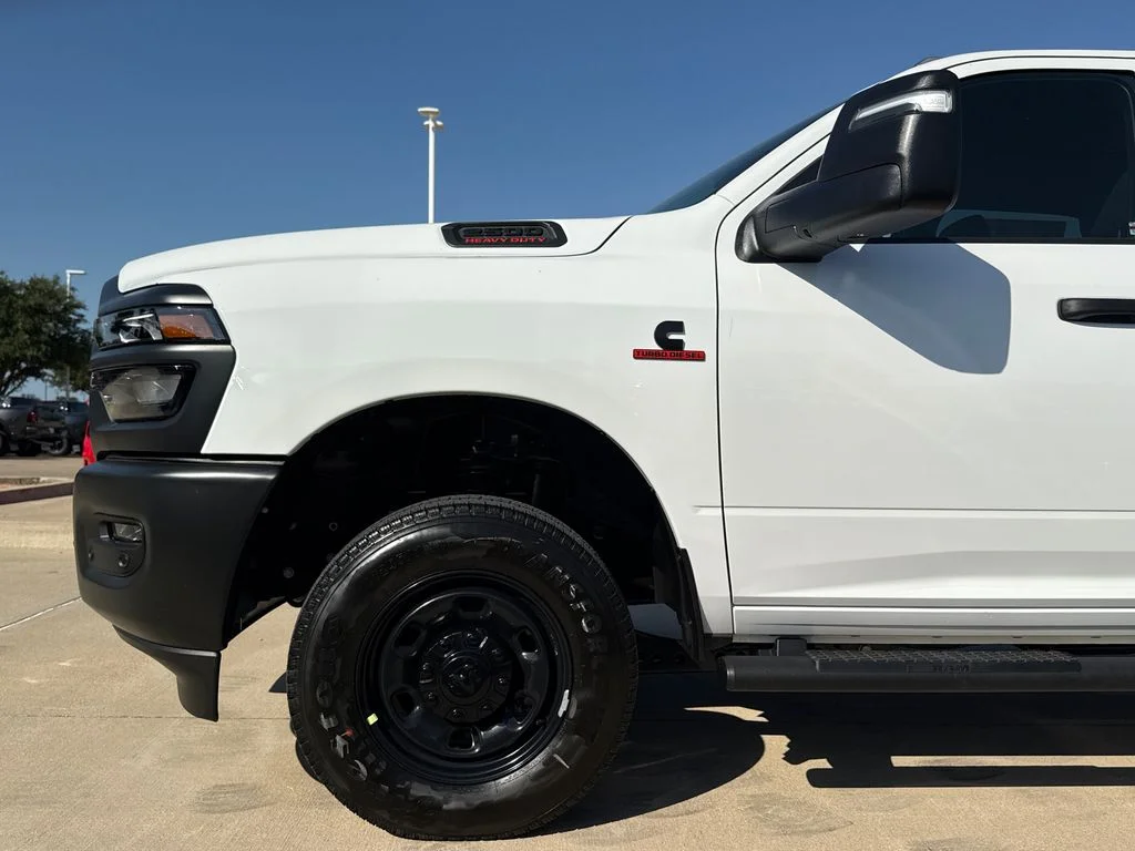 New 2027 Bright White Clear-Coat Exterior Paint RAM Tradesman image 5