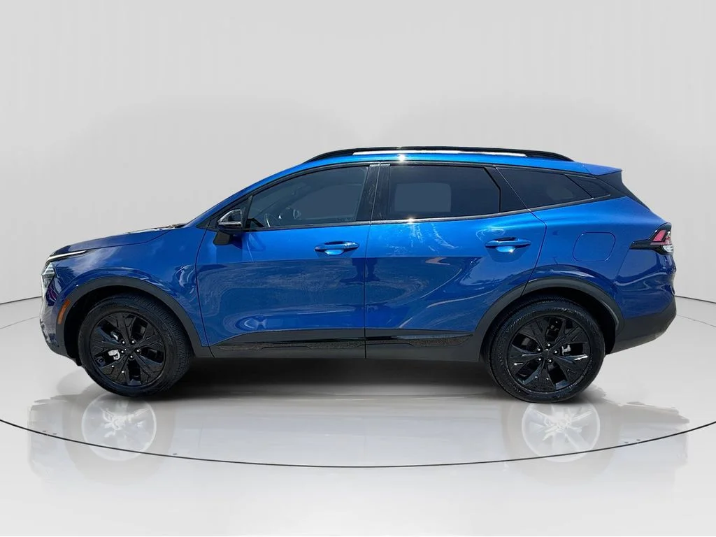 Used 2025 Blue Kia X-Line image 4