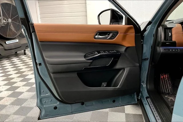 New 2026 Baltic Teal Nissan Platinum image 33