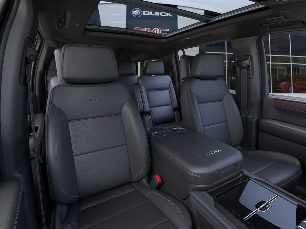 2026 GMC Yukon XL Denali - Photo 16