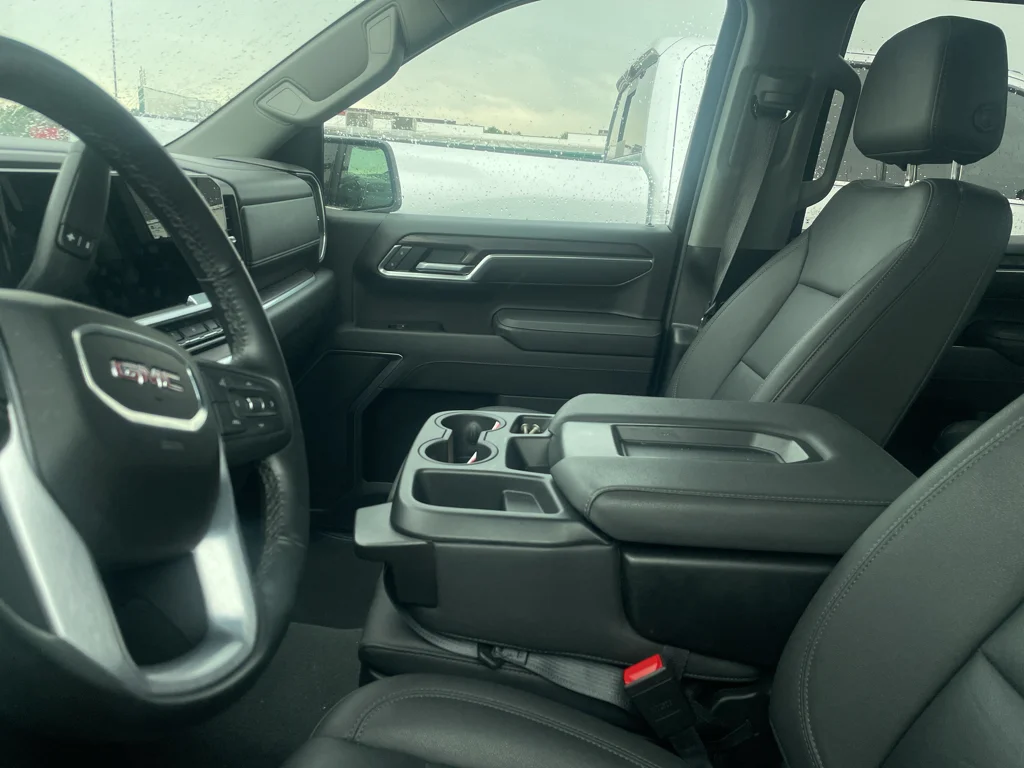 Used 2026 Sterling Metallic GMC SLT image 9