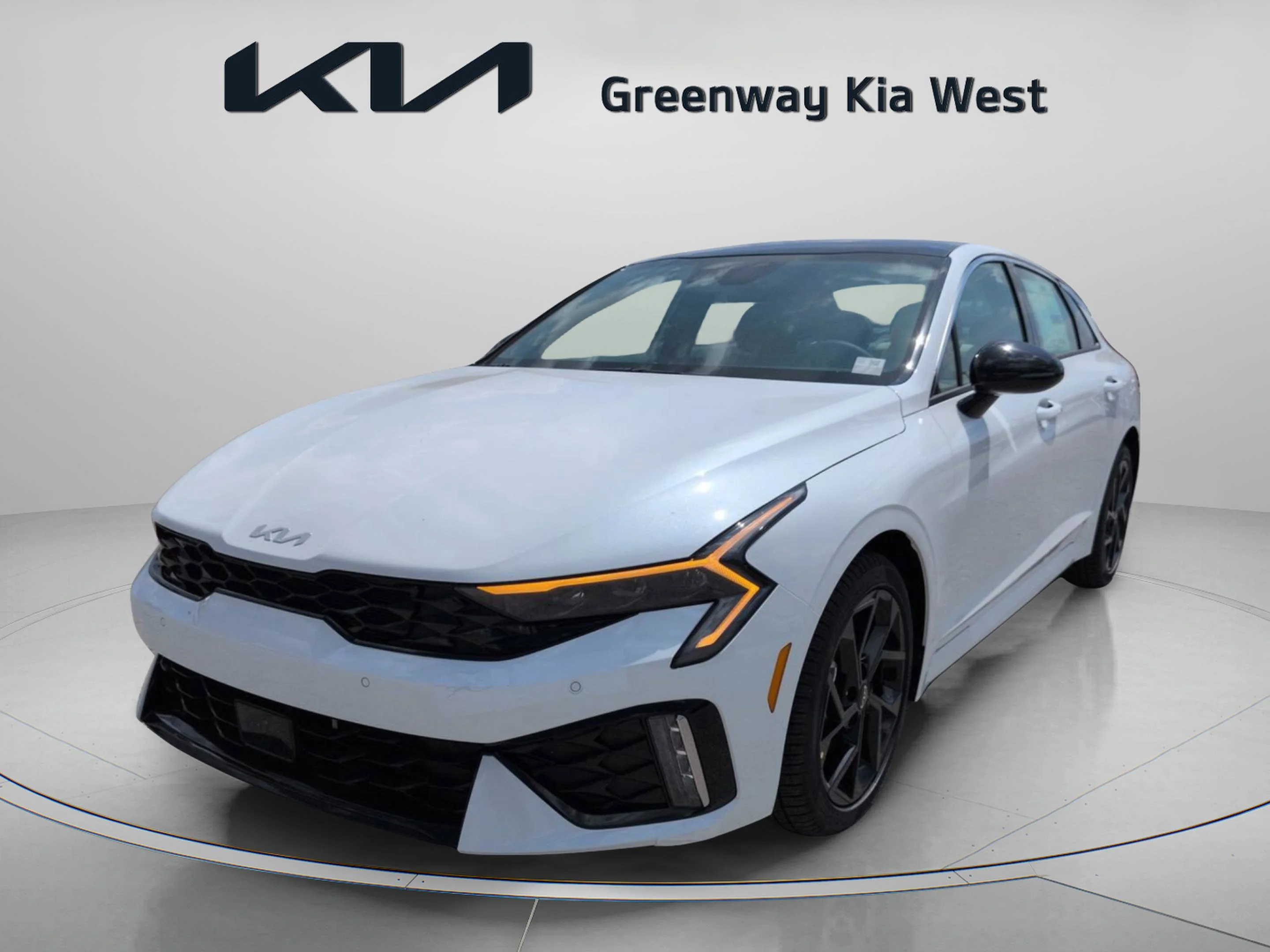 New 2026 Snow White Pearl Kia GT-Line image 4