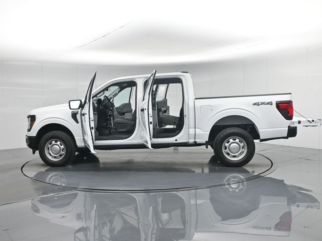 New 2026 Oxford White Ford XL image 33