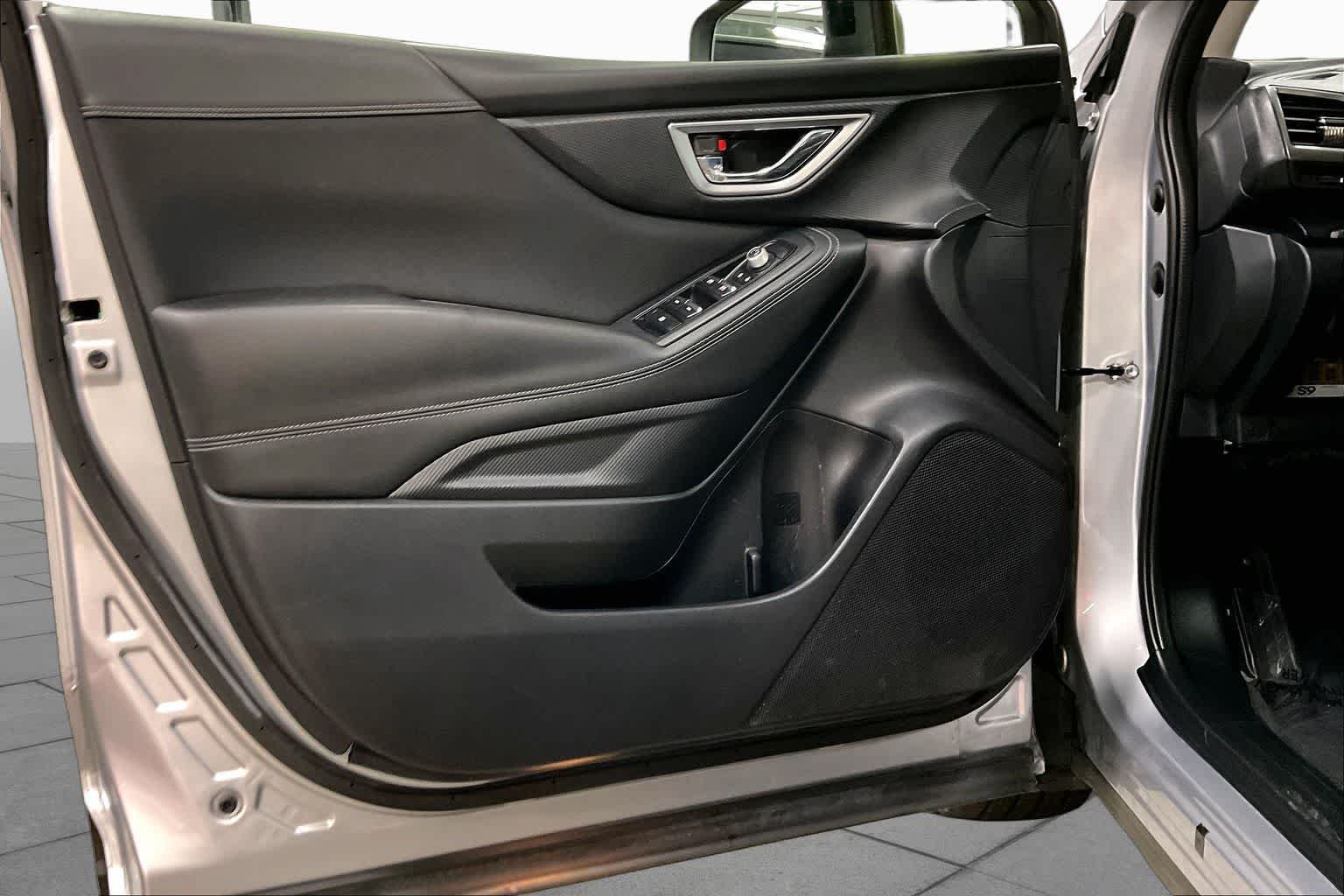Used 2019 Ice Silver Metallic Subaru Premium image 22