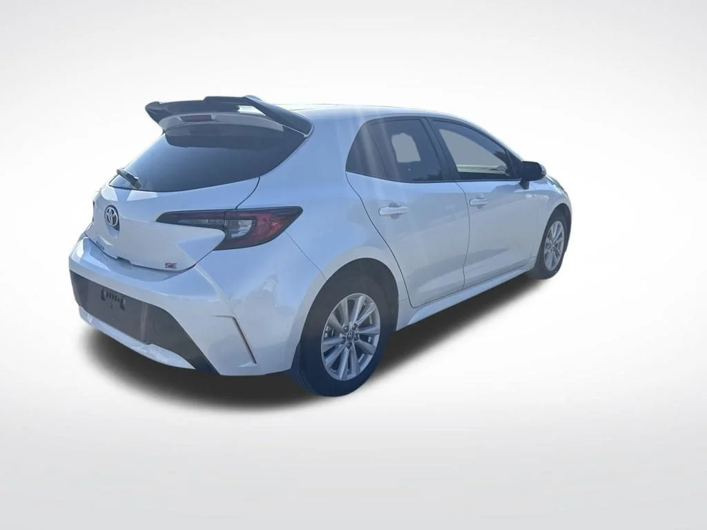 Used 2025 Beige Toyota SE image 5