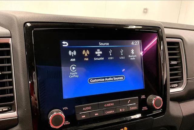 Used 2022 Super Black Nissan SV image 37