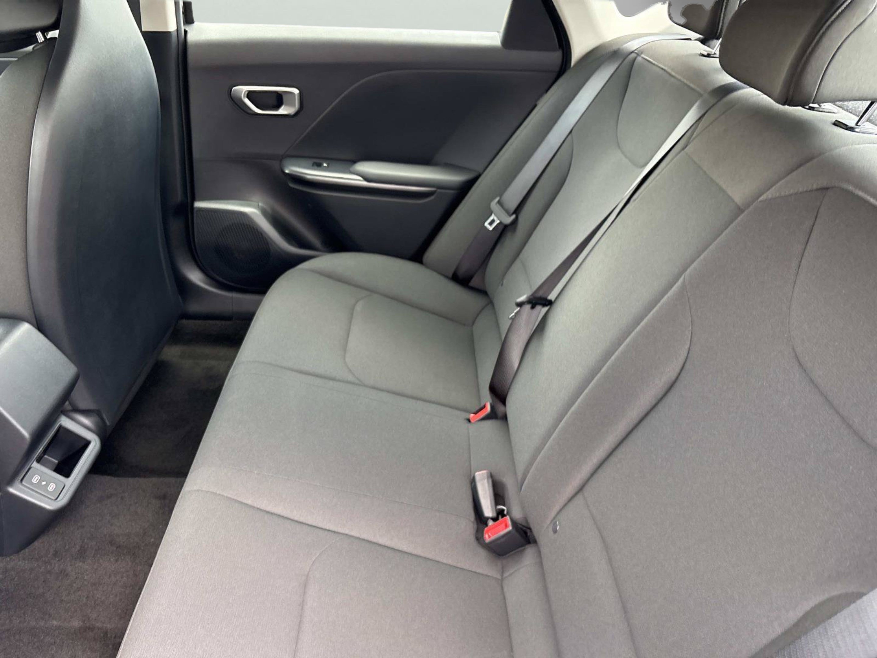 New 2026 Aurora Black Pearl Kia LXS image 13